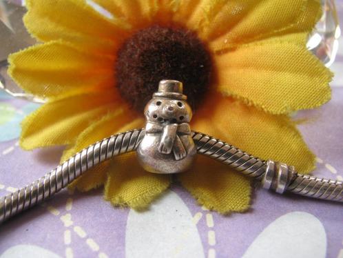Pandora bedel P023 = sneeuw pop, Sieraden, Tassen en Uiterlijk, Bedels, Zo goed als nieuw, Pandora, Zilver, 1 bedel, Ophalen of Verzenden