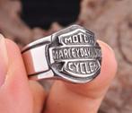 Harley-Davidson shield ring Ø 18,4 mm, Sieraden, Tassen en Uiterlijk, Ringen, 18 tot 19, Heer, Nieuw, Zilver