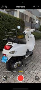 Witte scooter, nette staat!, Overige merken, Ophalen of Verzenden, Zo goed als nieuw, Benzine