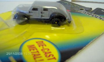 Batman Forever Two Faced Armorad Car metalen modelauto.   beschikbaar voor biedingen