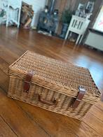 Luxe 4 persoons picknickmand, Ophalen, Zo goed als nieuw