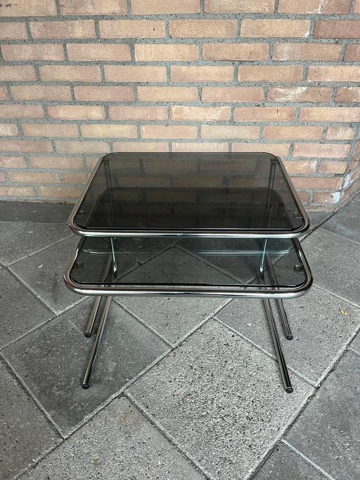 Space Age Bijzettafels Mimiset – Bauhaus Rookglas – Set 2, Huis en Inrichting, Tafels | Bijzettafels, Zo goed als nieuw, Vierkant