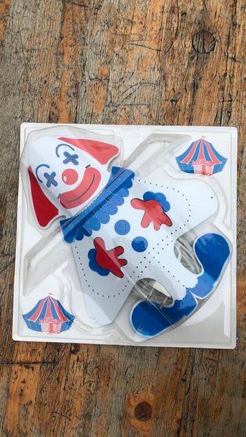 Clown lamp beschikbaar voor biedingen