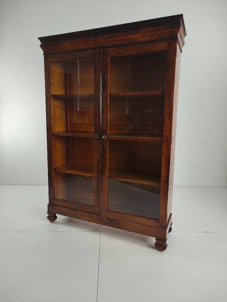 19e-eeuwse Biedermeier boekenkast – noten, origineel glas, Ophalen