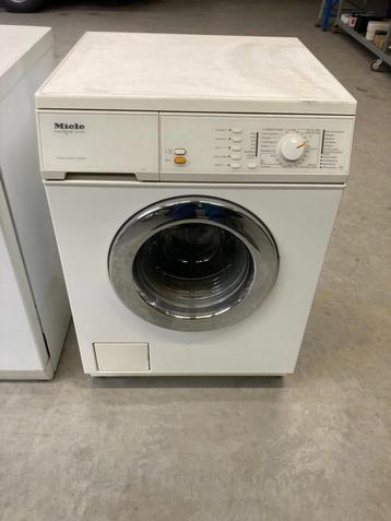 wasmachine Miele prima werkend vrijstaande machine  beschikbaar voor biedingen