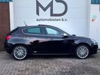 Alfa Romeo Giulietta 1.4 T Exclusive Sportiva / Panoramadak, Auto's, Alfa Romeo, 65 €/maand, Euro 6, 4 cilinders, Zwart