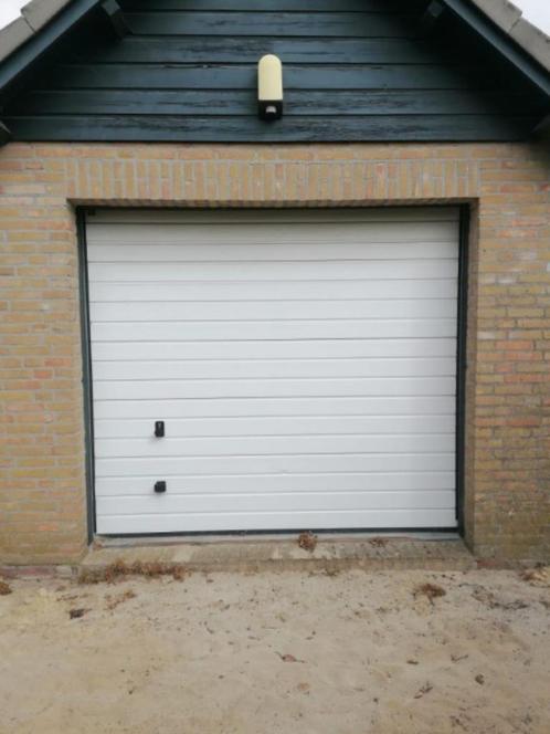 hormann sectionaal garagedeur 255x230 cm, handbediening., Doe-het-zelf en Verbouw, Rolluiken, Gebruikt, 200 cm of meer, 200 cm of meer