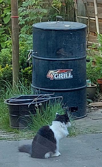 4Grill Barrel BBQ Smoker beschikbaar voor biedingen