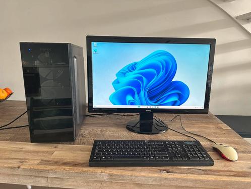 Budget game Pc COMPLEET Ryzen 3, SSD, 8GB DDR4, monitor, Computers en Software, Desktop Pc's, Gebruikt, 3 tot 4 Ghz, SSD, 8 GB