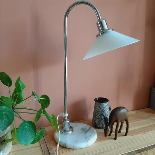 Vintage Ikea tafellamp marmer chroom melkglas, Huis en Inrichting, Lampen | Tafellampen, Gebruikt, Minder dan 50 cm, Overige materialen