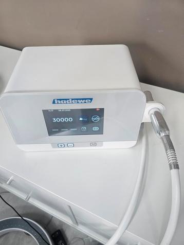 Hadewe Azuras Chrome pedicure motor beschikbaar voor biedingen