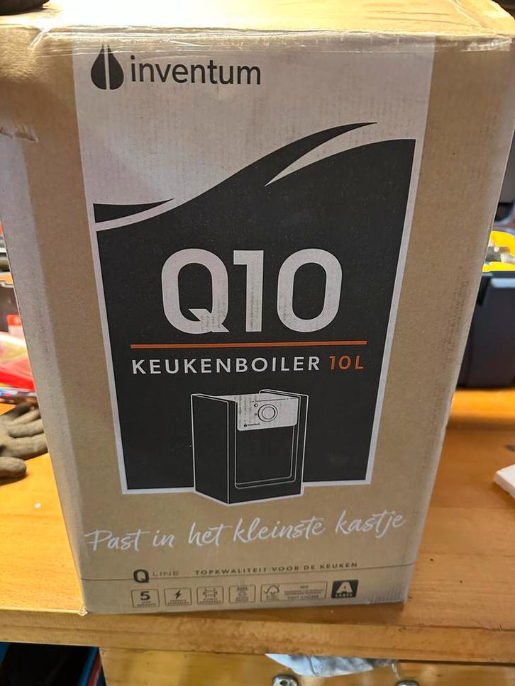 Inventum Q10 10L Keukenboiler - 6 maanden gebruikt, Doe-het-zelf en Verbouw, Geisers en Boilers, Zo goed als nieuw, Boiler, Ophalen of Verzenden
