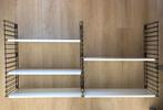 Tomado wandrek boekenrek modulair zwart wit metalen design, Ophalen of Verzenden, Zo goed als nieuw