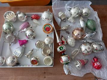 Vintage kerstballen beschikbaar voor biedingen