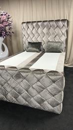 Exclusief 160 Boxspring bed Vlecht velvet stof UITVERKOOP, Huis en Inrichting, Ophalen, Overige kleuren, 200 cm, 160 cm