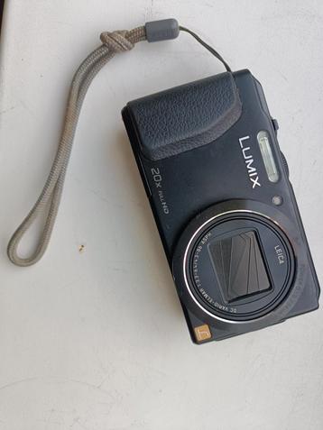 Panasonic Lumix DMC-TZ40 met accessoires beschikbaar voor biedingen