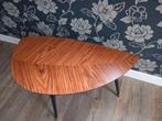 Vintage bijzettafeltje ,ikea lövbacken, bladmotief ,retro, Huis en Inrichting, Ophalen, Zo goed als nieuw, Rechthoekig, Minder dan 55 cm