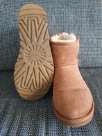 Ugg classic mini Bruin, Kleding | Dames, Schoenen, UGG, Bruin, Verzenden, Lage of Enkellaarzen