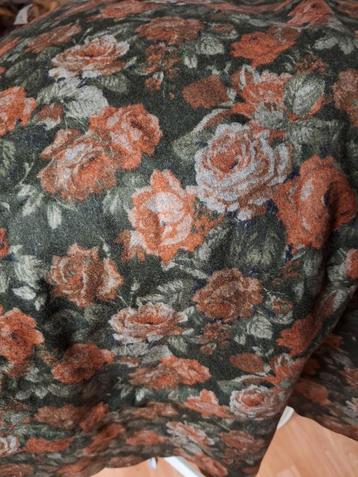 Wollen Stof Gebloemd - Winterjas Materiaal beschikbaar voor biedingen