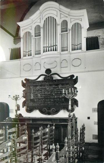 (701-174-071) Egmond aan de Hoef Ned Herv Kerk beschikbaar voor biedingen