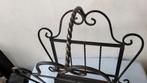 Vintage smeedijzeren Krantenbak - Lectuurbak, Huis en Inrichting, Woonaccessoires | Krantenbakken en Lectuurbakken, Ophalen, Zo goed als nieuw