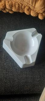 Retro mebel kunststof asbak, Verzamelen, Rookartikelen, Aanstekers en Luciferdoosjes, Ophalen of Verzenden, Gebruikt, Asbak