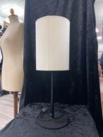 Mooie witte lamp met zwarte voet, Olletiek, Zo goed als nieuw, Olletiek, Minder dan 100 cm