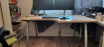 Office desk(Bureau) for pickup 