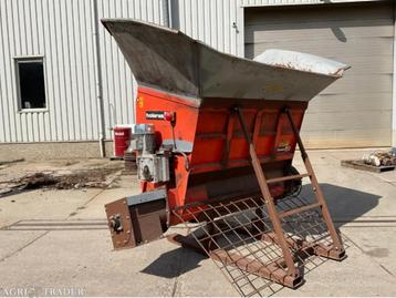 Holaras panda 1800 voermenger mengbak beschikbaar voor biedingen