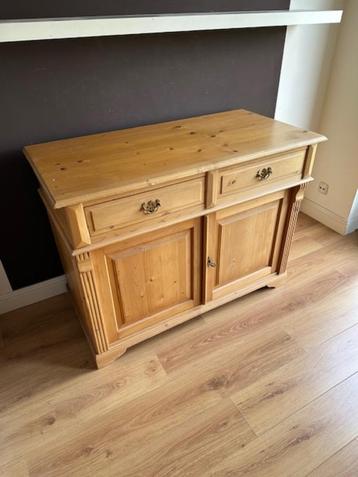 Antiek/Vintage: Massief houten commode/dressoir/meidenkast beschikbaar voor biedingen