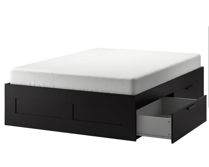 Brimnes bedframe zwart incl. verstelbare lattenbodems, Huis en Inrichting, Slaapkamer | Bedden, Zo goed als nieuw, Tweepersoons