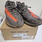 Yeezy boost 350  maat 43 1/3 gebruikt, Kleding | Heren, Schoenen, Overige kleuren, Ophalen of Verzenden, Adidas Yeezy, Gedragen
