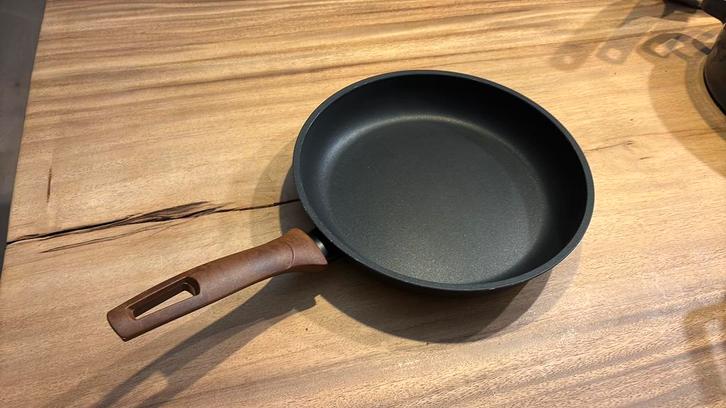 TGFF PFAS-vrije koekenpannen – 30 cm, Huis en Inrichting, Keuken | Potten en Pannen, Zo goed als nieuw, Koekenpan of Braadpan