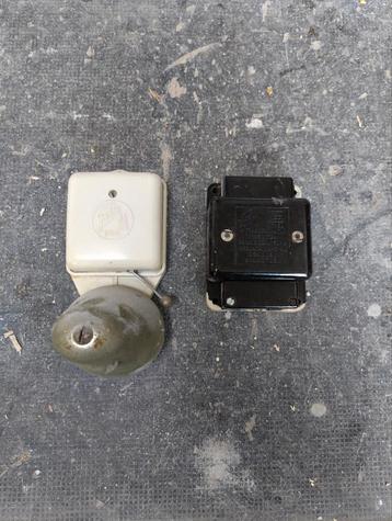 Vintage Grothe Deurbel & Transformator beschikbaar voor biedingen