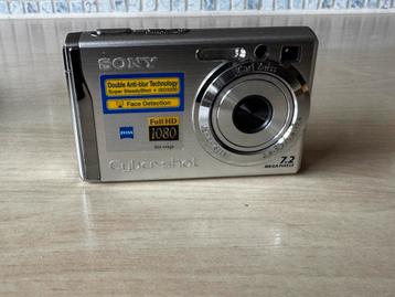 Voor hobbyist Sony Cybershot zilver in hoesje beschikbaar voor biedingen