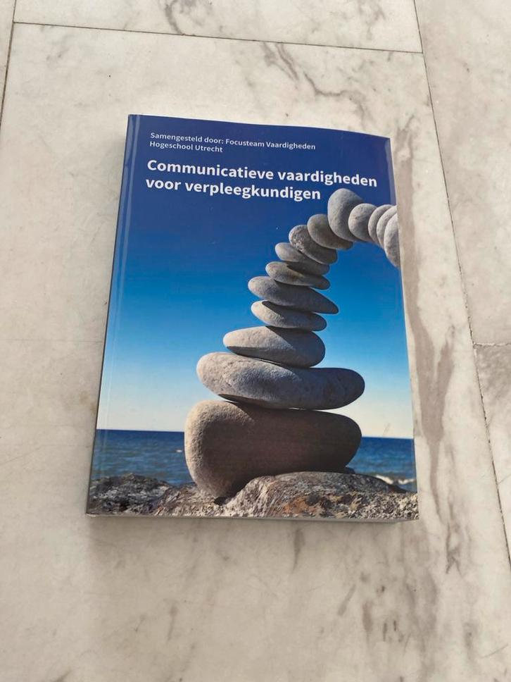 Communicatieve vaardigheden voor verpleegkundigen, Boeken, Studieboeken en Cursussen, Zo goed als nieuw, HBO, Gamma, Ophalen of Verzenden