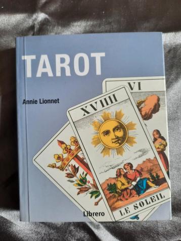 Tarot - Annie Lionnet - Handleiding Kaarten Leggen beschikbaar voor biedingen
