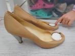 NIEUWSTAAT beige leer pumps merk HISPANITAS maat 37, Pumps, Beige, Hispanitas, Ophalen of Verzenden