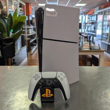 PlayStation 5 Slim Digital Edition 825GB | Nette staat beschikbaar voor biedingen