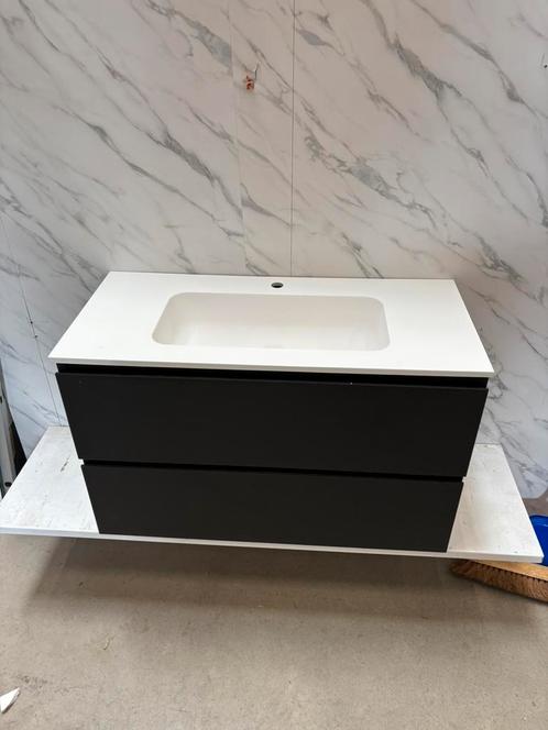 Badkamermeubel 100cm - Zwart eiken- solid surface wastafel, Huis en Inrichting, Badkamer | Badkamermeubels, Nieuw, Wastafelkast