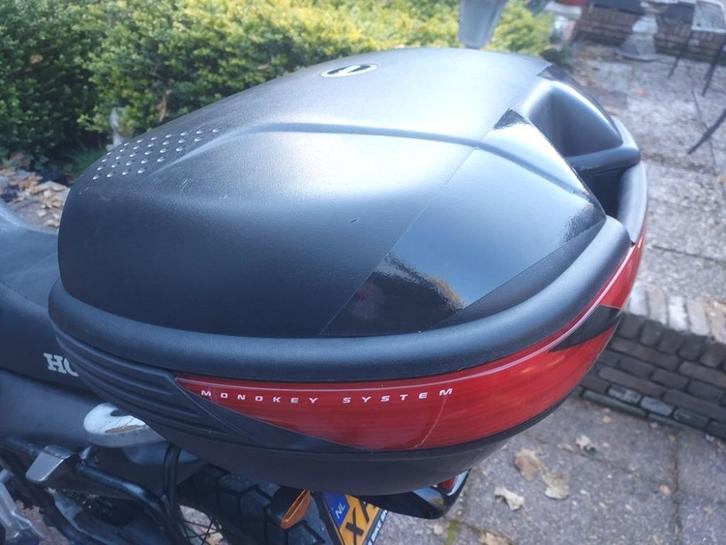 Givi Monokey topkoffer 37 liter kunststof met sleutel., Motoren, Accessoires | Koffers en Tassen, Gebruikt, Verzenden