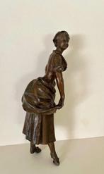 Zamac beeldje van een Française uit begin 1900, Antiek en Kunst, Ophalen of Verzenden