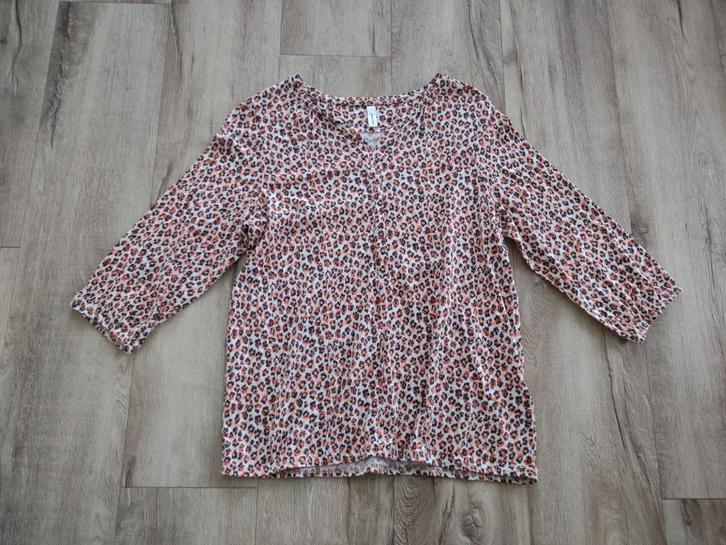 Prachtige witte blouse met rode panterprint Soyaconcept, L., Kleding | Dames, Blouses en Tunieken, Zo goed als nieuw, Maat 42/44 (L)