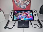 NINTENDO SWITCH OLED (2024) MARIO KART BUNDEL, Spelcomputers en Games, Spelcomputers | Nintendo Switch, Ophalen of Verzenden, Zo goed als nieuw