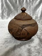 Afrikaanse hout uitgesneden decoratie pot met neushoorn, Ophalen of Verzenden