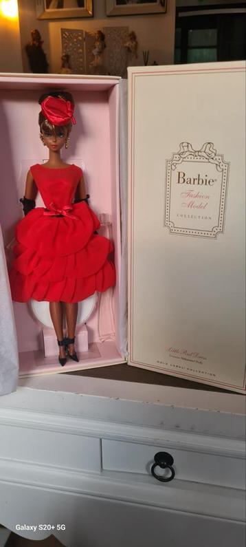 Silkstone Barbie Little Red Dress - Mattel beschikbaar voor biedingen