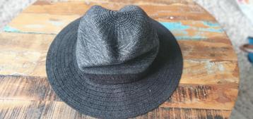 Hoed deels wol grijs zwart maat L beschikbaar voor biedingen