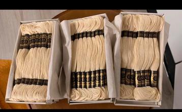 Garen merk  Mouliné N25. Nieuw! beschikbaar voor biedingen