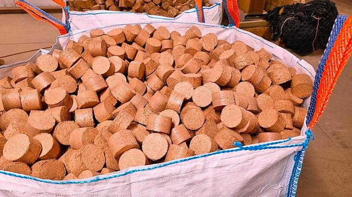 Stook/houtbriketten per Bigbag ca. 400kg, Tuin en Terras, Haardhout, Minder dan 3 m³, Ophalen