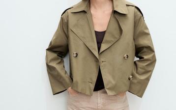 leuk jas DOUBLE-BREASTED CROPPED TRENCHCOAT beschikbaar voor biedingen